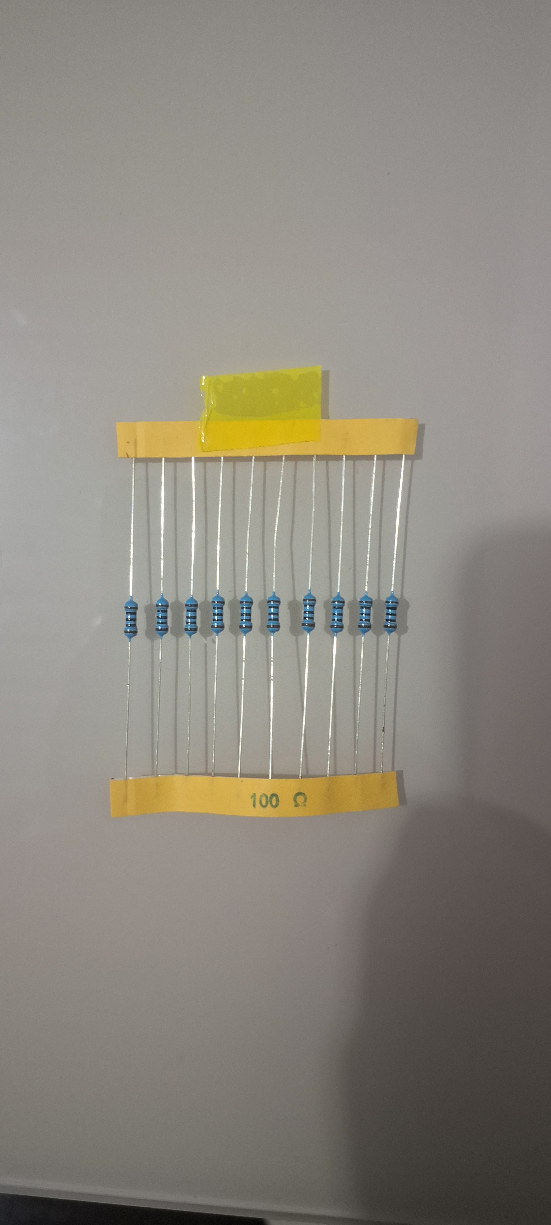 Resistor 10kΩ